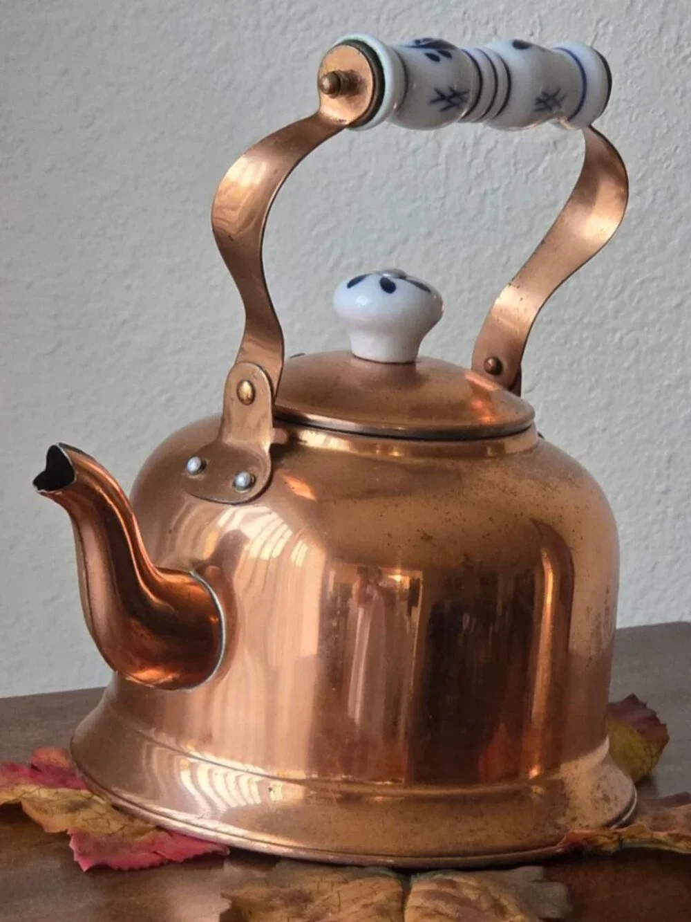Made in Taiwan - maker is unidentified beautiful vintage
